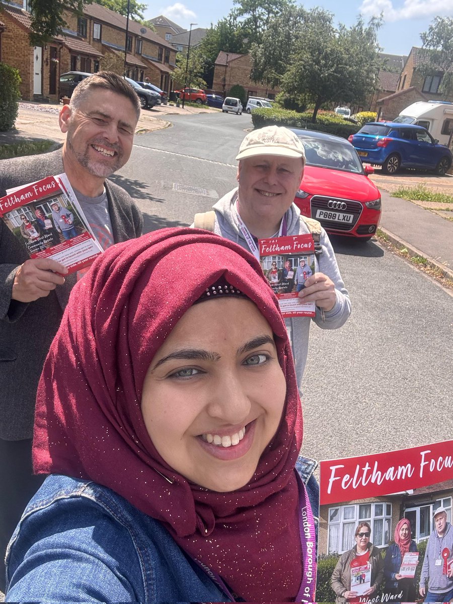 Councillor Alan Mitchell (@cllralanmitch) on Twitter photo Out at Briarwood & Larkham this morning chatting to residents about improving the bus service, road maintenance and abandoned vehicles . <a href="/MadeehaAsim1/">Cllr Madeeha Asim</a> <a href="/Hinamir1/">Cllr Hina Mir</a> <a href="/CllrEmmaYates/">Cllr Emma Yates</a> <a href="/MarinaSharma07/">Cllr Marina Sharma π ππΉ</a> <a href="/tonylouki/">Tony Louki</a> <a href="/LBofHounslow/">Hounslow Council</a> <a href="/HounslowHways/">Hounslow Highways</a> Out at Briarwood & Larkham this morning chatting to residents about improving the bus service, road maintenance and abandoned vehicles . <a href="/MadeehaAsim1/">Cllr Madeeha Asim</a> <a href="/Hinamir1/">Cllr Hina Mir</a> <a href="/CllrEmmaYates/">Cllr Emma Yates</a> <a href="/MarinaSharma07/">Cllr Marina Sharma π ππΉ</a> <a href="/tonylouki/">Tony Louki</a> <a href="/LBofHounslow/">Hounslow Council</a> <a href="/HounslowHways/">Hounslow Highways</a>