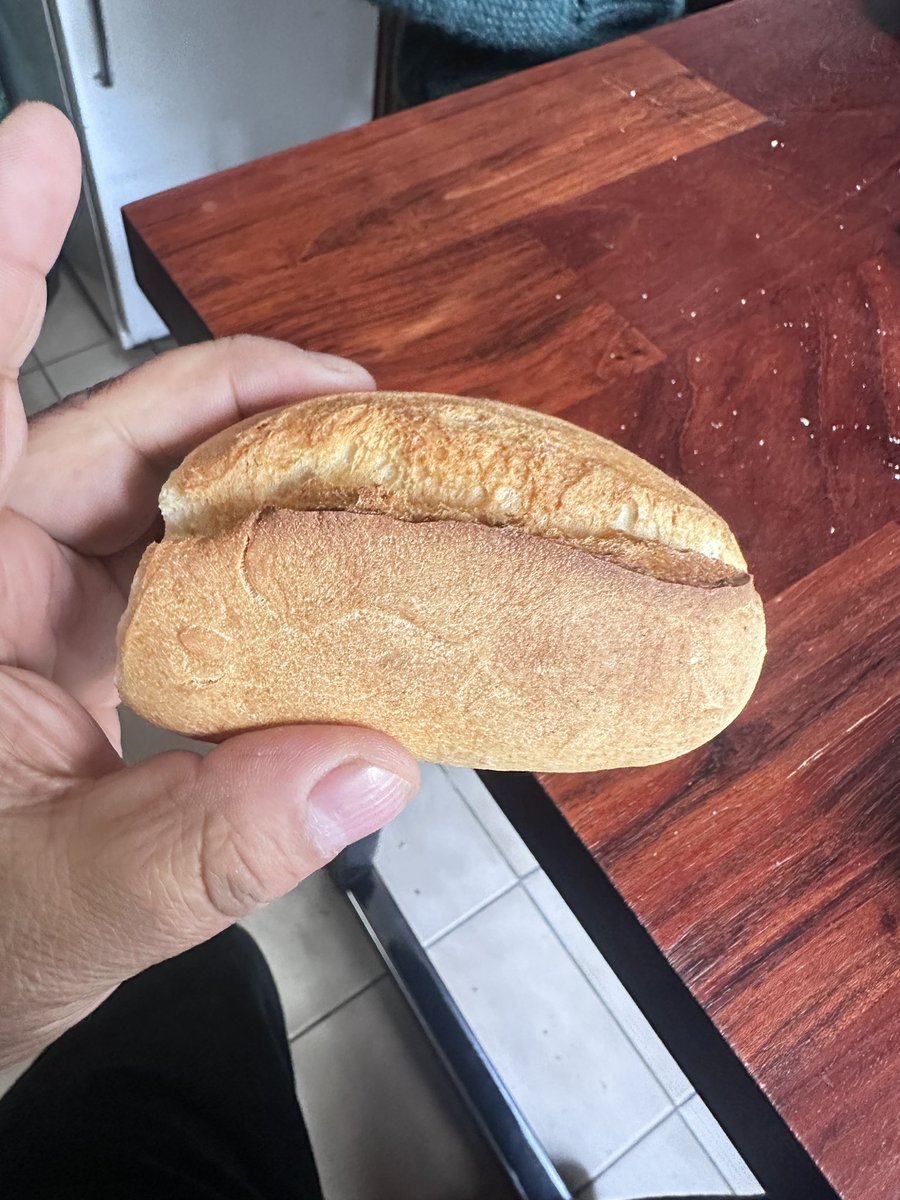 fermblues's tweet photo. @LaPazAlcaldia En vez de preocuparse por lo que vale la pena este incompetente del alcalde ya ni siquiera controla el oan UNA VERGUENZA TOTAL .! La peor gestión de la historia paceña..! https://t.co/DmQKWJ0Fbf