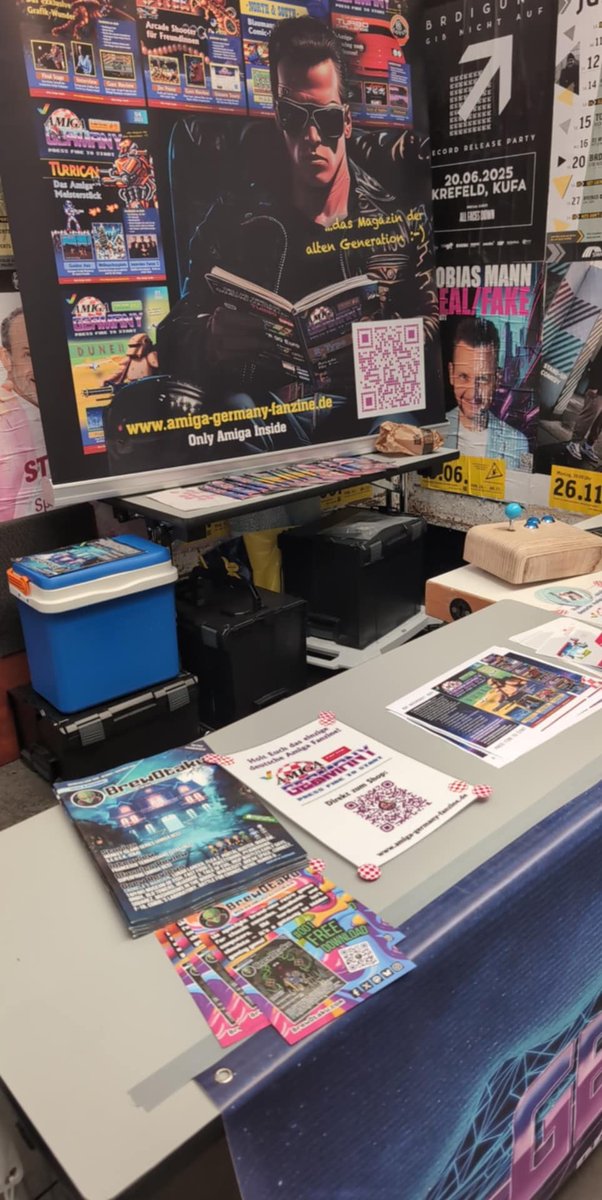 brewotakumag's tweet photo. Tino Mania is at the #RetroGamesCon in #Krefeld, Germany, today! While he promotes the Amiga Germany Fanzine, there's also valuable space given to BrewOtaku. Thanks for your support! https://t.co/V2B0oNOnJq