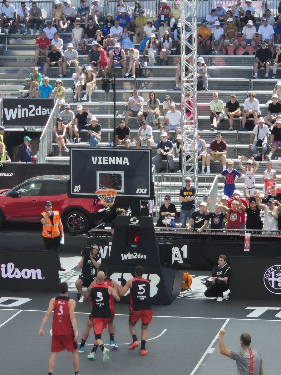 Peter Filzmaier (@peterfilzmaier) on Twitter photo Ich bin im Wiener Heumarkt und Stadtpark beim 🏀
<a href="/basketballaut/">Basketball Austria</a>
#3x3basketball #3x3 #basketball #wien Ich bin im Wiener Heumarkt und Stadtpark beim 🏀
<a href="/basketballaut/">Basketball Austria</a>
#3x3basketball #3x3 #basketball #wien