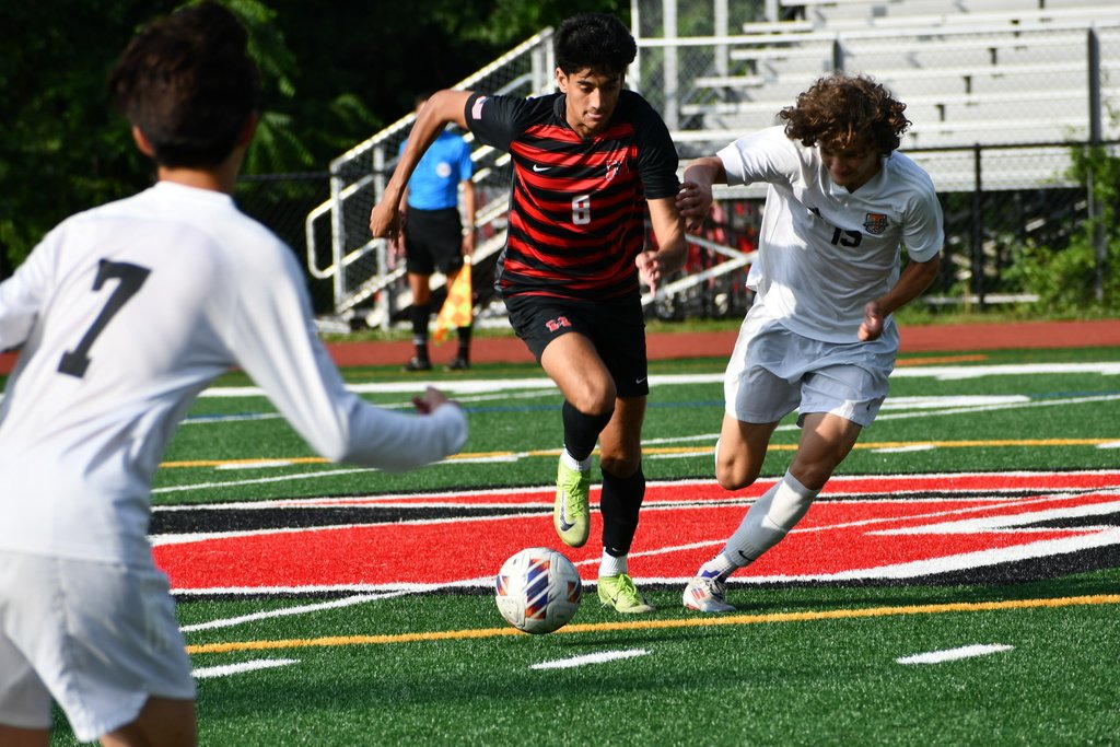 TODAY AT 11:30 AM - BOYS SOCCER WATCH PARTY!!
Come out and support our Mustang Boys Soccer team as they take on Western Albemarle in the Class 3 State Final.   

The Falls has graciously agreed to host a watch party.  The game starts at 11:30a m ! Go  Mustangs!