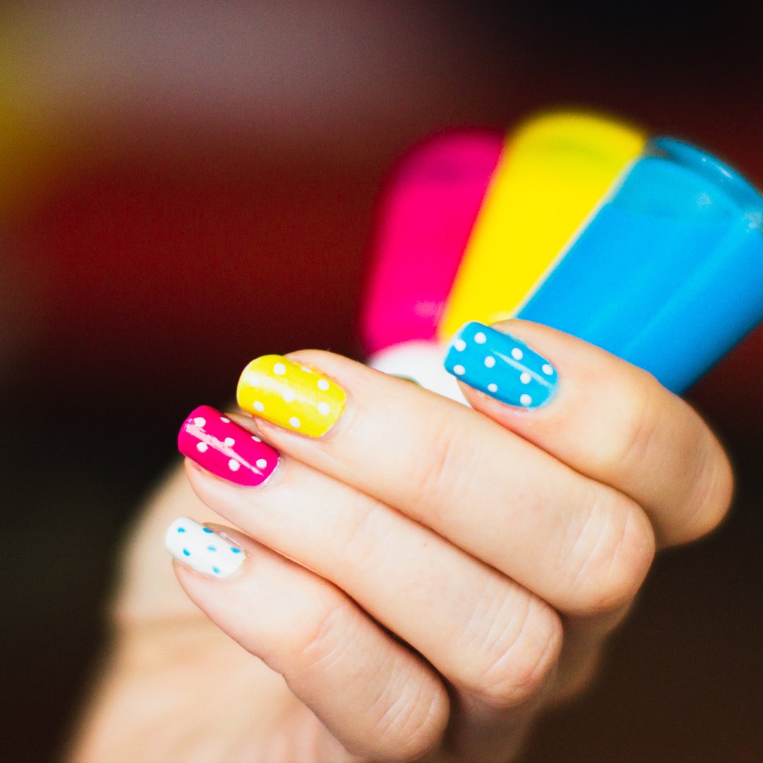 OsthoffResort's tweet image. Mark your calendar—July 24th is going to be colorful, creative, and a total blast. Our hands-on nail care event is the perfect night out with your BFFs. 💅🍹bit.ly/4eeWTgJ

#DIYNails #AspiraNailNight #AspiraSpa #TheOsthoffResort #Yourplaceonthelake #ElkhartLake