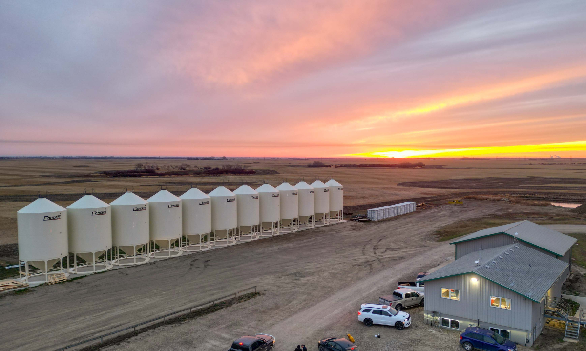 Somewhere in Saskatchewan 🌅🌾