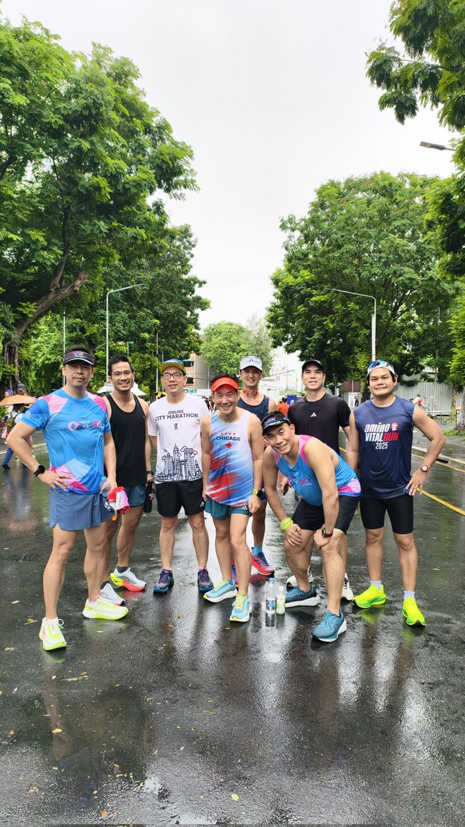 DolDolArt's tweet photo. ปีนี้ Run Club เกิดใหม่มากมาย แต่ผมก็ยังวิ่งกับเพื่อนๆ กลุ่มเดิม 😜😁 https://t.co/smbQtcv9zk