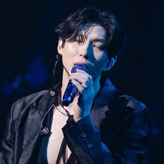 ilovetwyou's tweet photo. 좋은 삶이에요 누굴 좋아하는 건 ˚ ༘ ೀ⋆｡ ˚ 🤍🪽 https://t.co/RUvtENlIFF