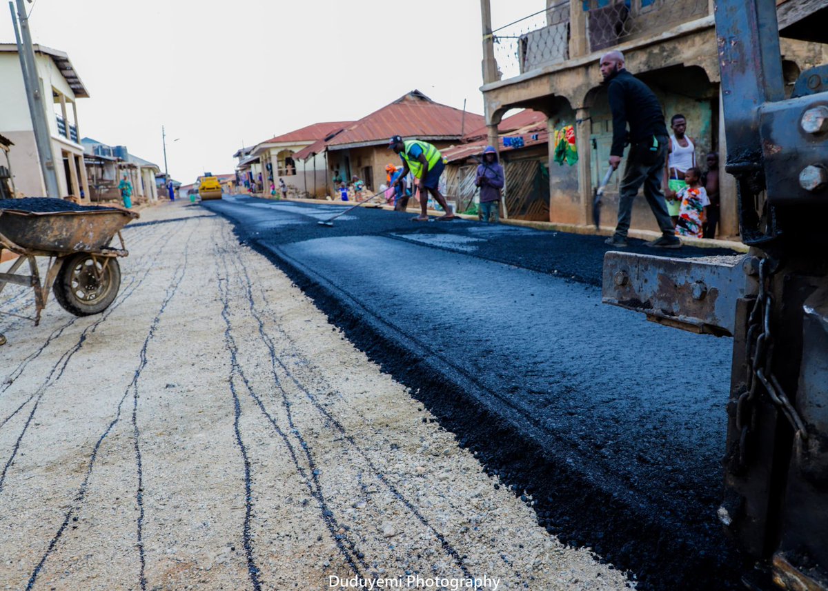 Osun_Works_Min's tweet image. ONGOING PROJECT ALERT ‼️
Construction of Ayogun, Dagunro – Laro Timehin Pry. Sch. Road, Isale Osun, Osogbo
#OsunInfraFocus
#ImoleImpactfulGovernance
#ForAGreaterOsun
#QualityInfrastructure