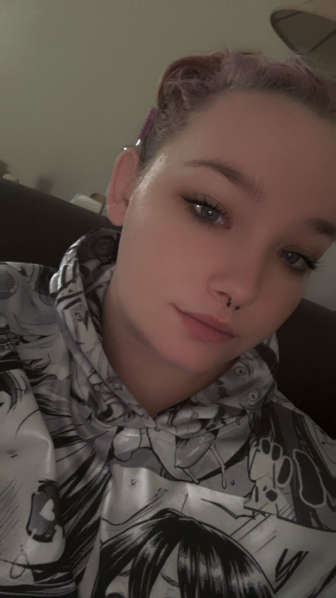 goddess_mykie's tweet photo. I want My coffee hot,
My cash instant,
And My subs silent.
If you’re not sending this morning,
you’re wasting both our time.
#MorningFindom #PayToObey #GoddessMykie https://t.co/Uwi1d47ORg