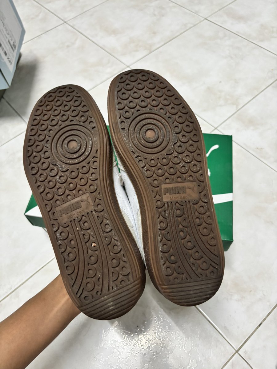 nnook2h's tweet photo. puma palermo ใส่น้อยมากก ราคาช้อป 3,500 ส่งต่อ 2,500 ค่ะ สนใจต่อรองได้นะคะ #pumapalermo https://t.co/AKboG3vOkv