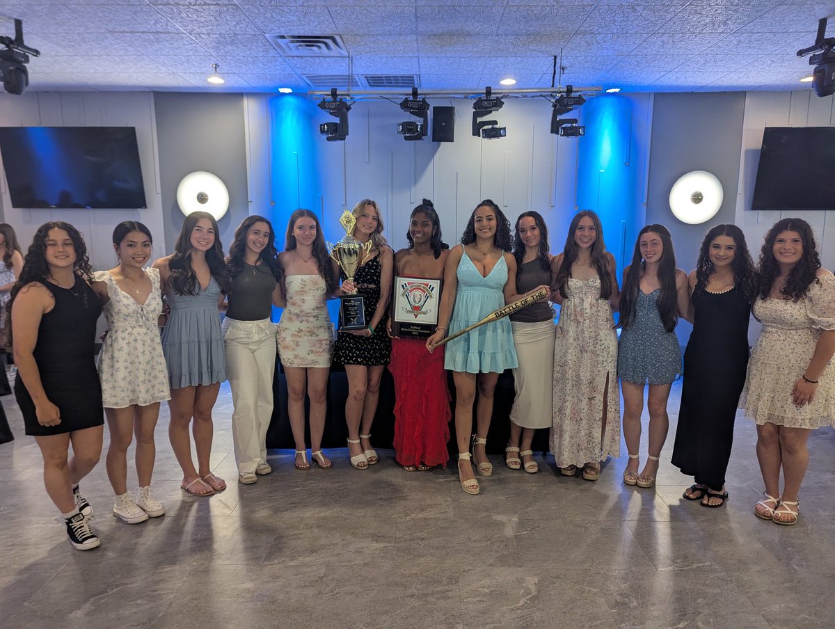 Congrats to our Varsity Bears, completing an outstanding season with a record of 23-4, GMC White Division Champions, advancing to the semi-finals of both the GMC and CJ4 tournaments. (Also won the Golden Bat for Battle of the Brunswicks, &amp; the Ron Mazzola Classic) #NJSoftball