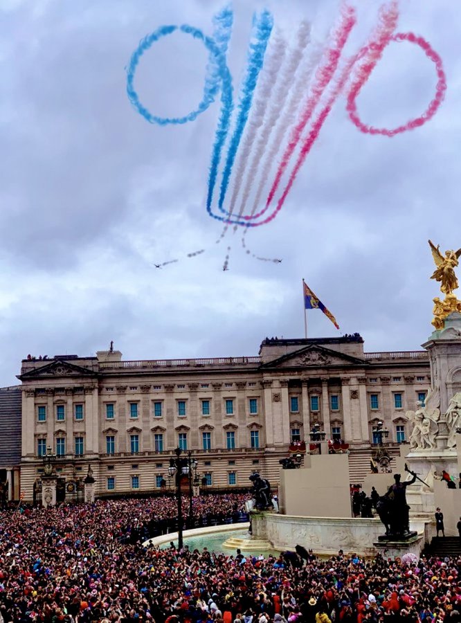 Very honoured to have been asked to organise the flyby this morning for the King's Birthday. Many happy returns, and God bless you Sir.