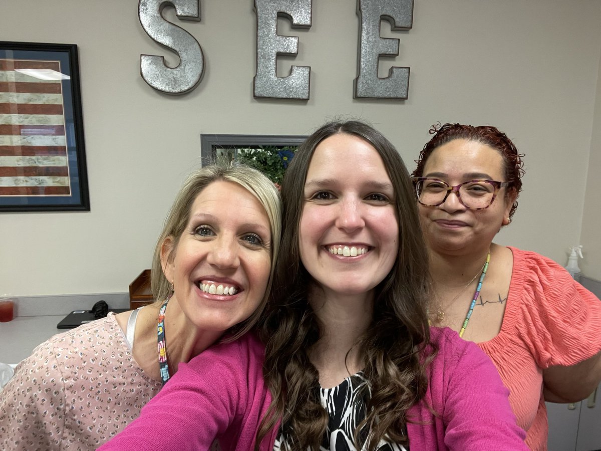 End of Year Fun at SEE! 🤩💕
<a href="/hebisdpeople/">HEB ISD People</a> <a href="/SouthEulessHEB/">South Euless Elem.</a>