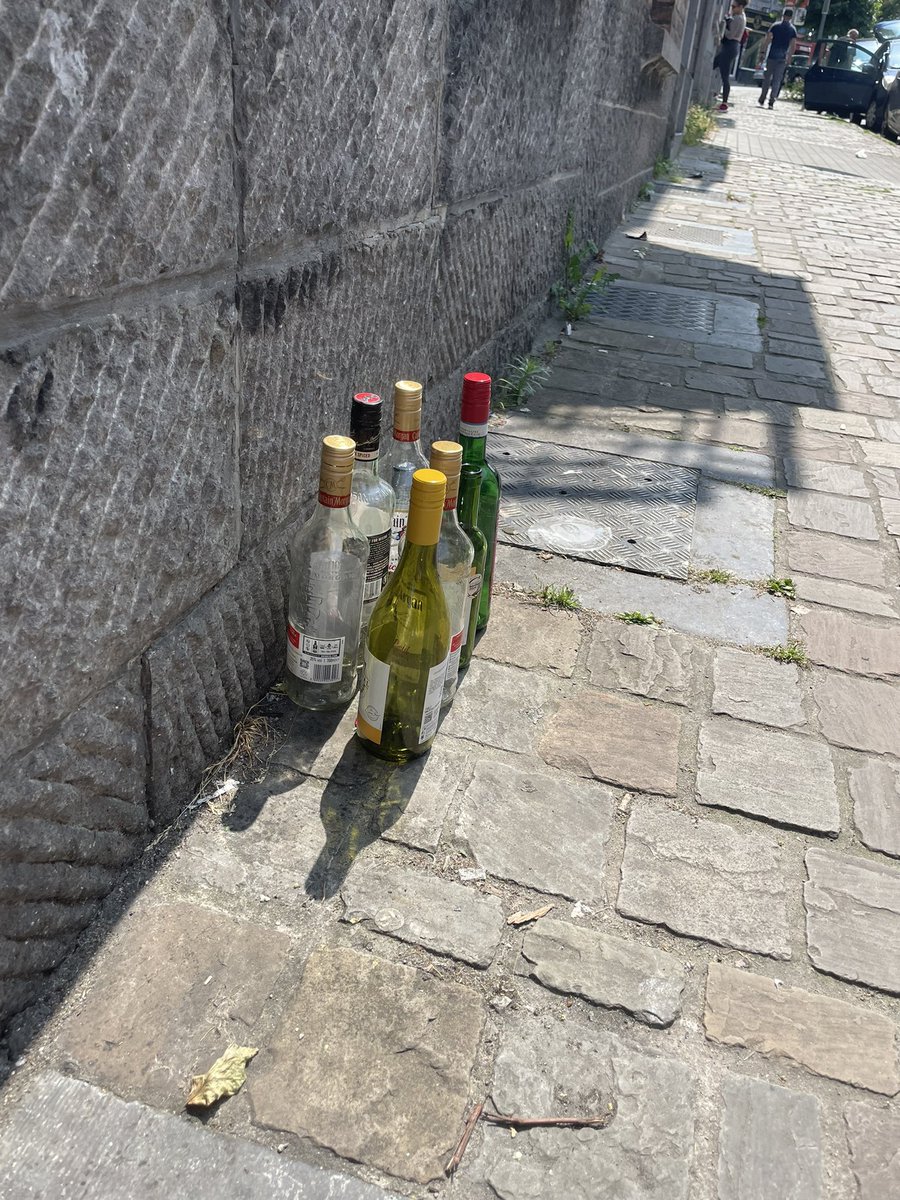 BruSmells tweet media