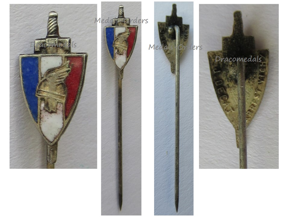 Dracomedals's tweet image. dracomedals.com/france-wwii-ww…
#badge #badges #stickpin #stickpins #frenchbadge #frenchbadges #frenchstickpin #frenchstickpins #frenchstickpinbadge #gaulehelmet #helmet #helmets #sword #swords #frenchlegion #combatants #nationalrevolution #vichygovernment #decat #volunteers #ww2 #wwii