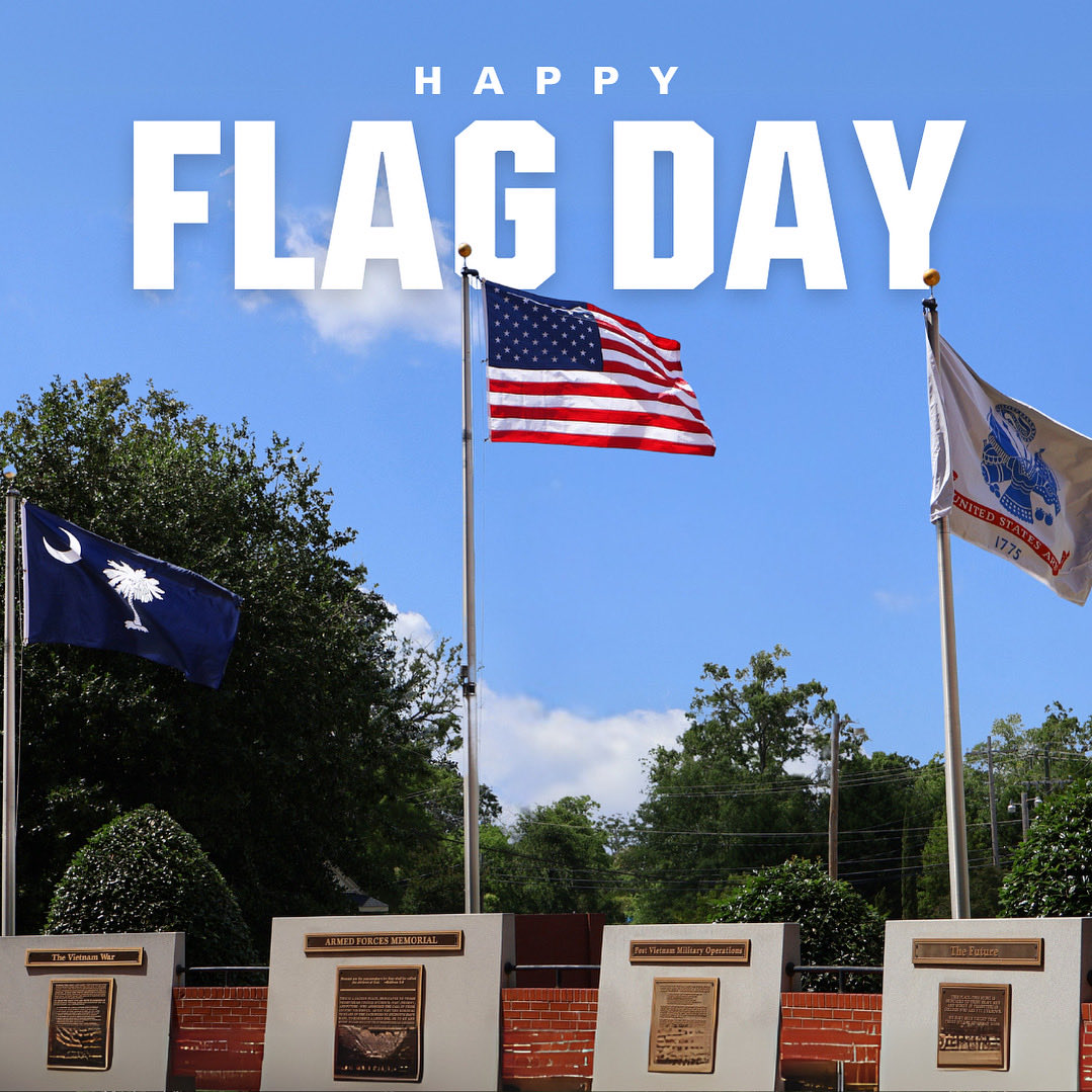 Honoring the stars and stripes today and every day. Happy Flag Day! 🇺🇸