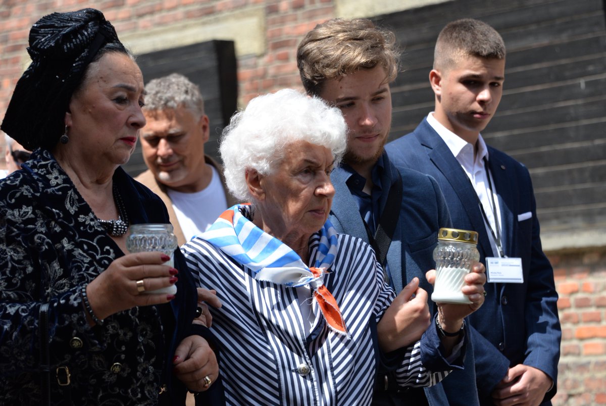 Auschwitz Memorial tweet media