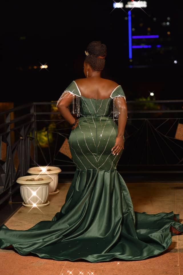 How Do I Look In Here? 🤗🫣

#Mirembe_Stitch_House As Usual We Say #Think_it_We_Stitch_it .. Buno  Kambuleke Wano 🫂🤗.

   #Ndi_Mutunzi_Wa_Ngoye🧵🪡