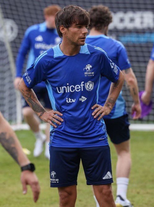 t91loupics's tweet photo. PRETTY FACE                            BODY TEA https://t.co/6BwyyRU9zm