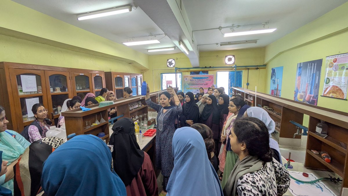 MilliFor83273's tweet photo. Enhancing skills &amp; promoting sustainability! Milli Al-Ameen College's Incubation Cell &amp; IQAC successfully organized a Herbal Soap Preparation Workshop. Students gained valuable knowledge in natural product development. #SkillBuilding #Sustainability #womeninSTEM #ScienceMatters https://t.co/pxsFJ0ewnX