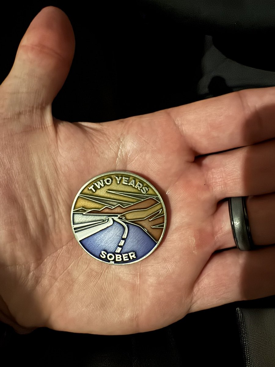 KineticHbyHouse's tweet image. What a crazy journey. Never imagined that I'd make it this far. One day at a time! #sobriety #2yearsdown