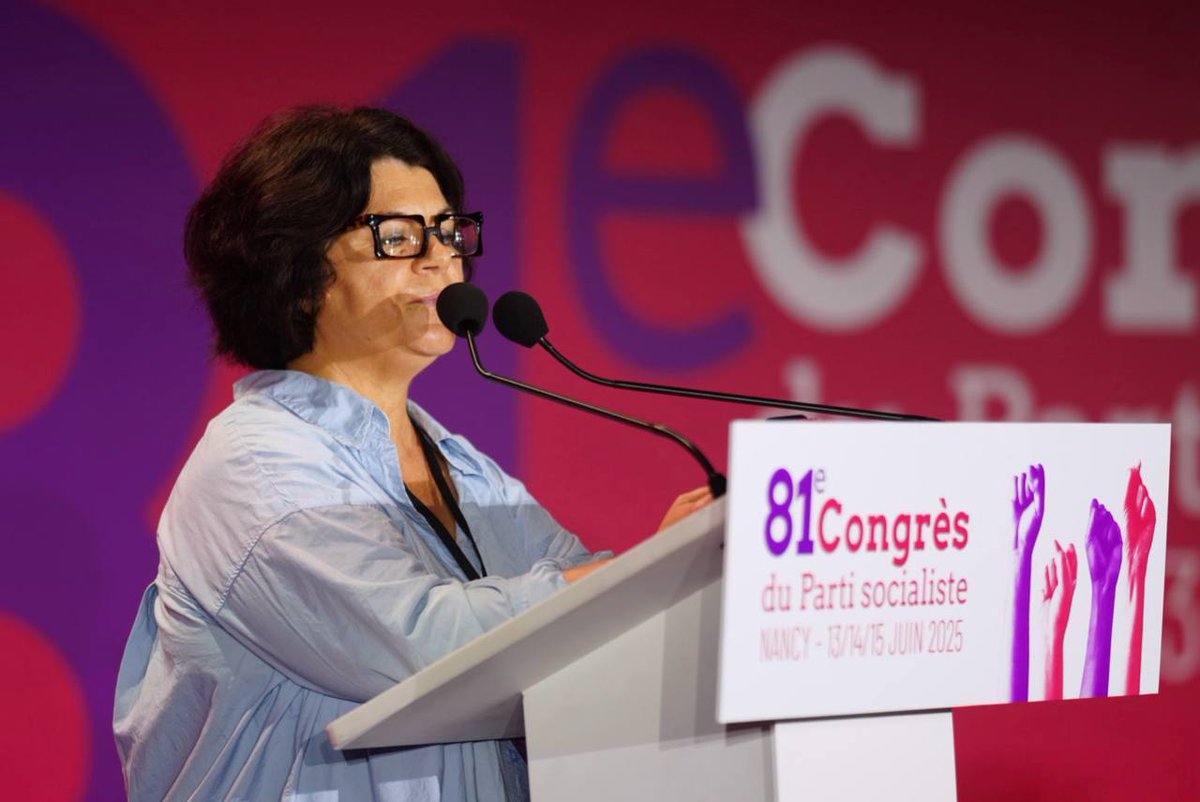 <a href="/justine_guyot/">Justine Guyot</a>, <a href="/JeanMallot/">Jean Mallot</a>, Valérie Dumont, <a href="/PotierDominique/">Dominique Potier</a>, Angèle Louviers et Julien Baraillé, du texte d'orientation C du 81ème #CongresPS, <a href="/Changer_PS/">Changer pour gagner 🌹</a> ont pris la parole pour rappeler que les socialistes sont au premier rang des combats sociaux depuis des décennies !
