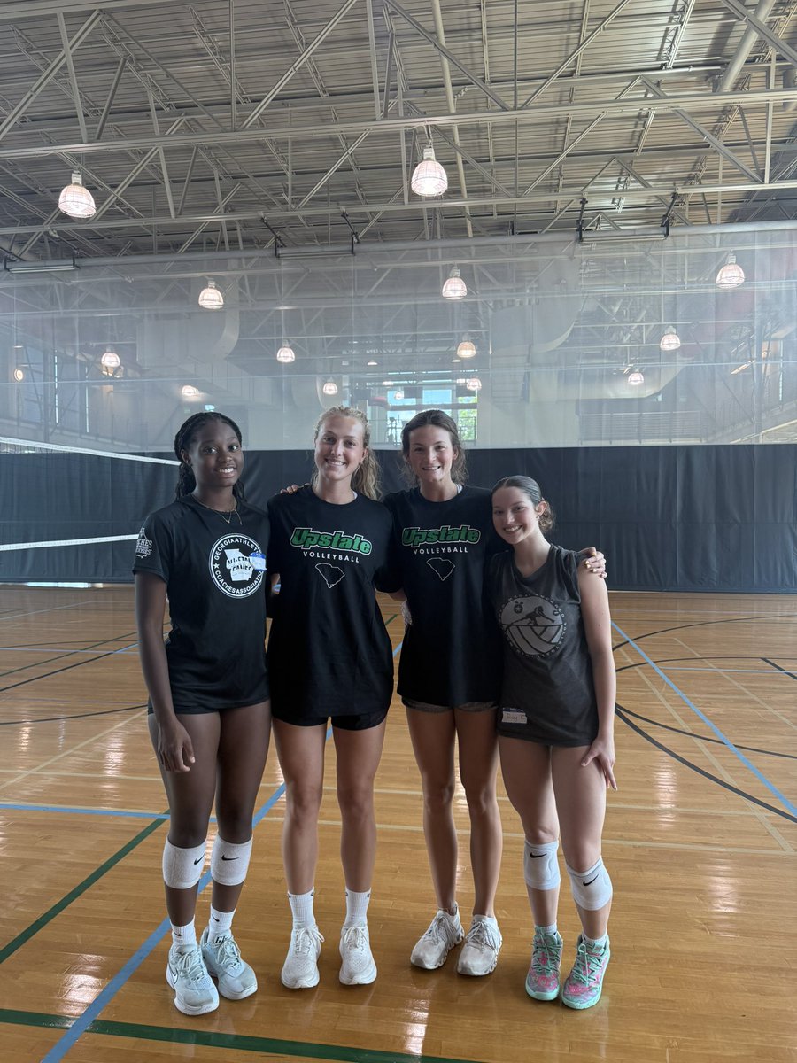 Had a great time at the <a href="/UpstateVB/">USC Upstate Volleyball</a> camp on Wednesday! Thanks Coach Skyhan and Coach Sanders for all the out of system work, and Sav and Kennedy for helping throughout all the drills! Spartan Up!