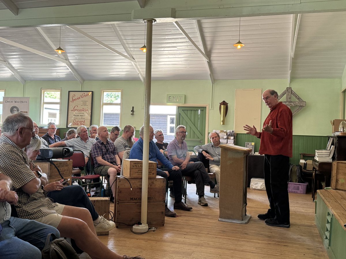 He’s off… !
😆