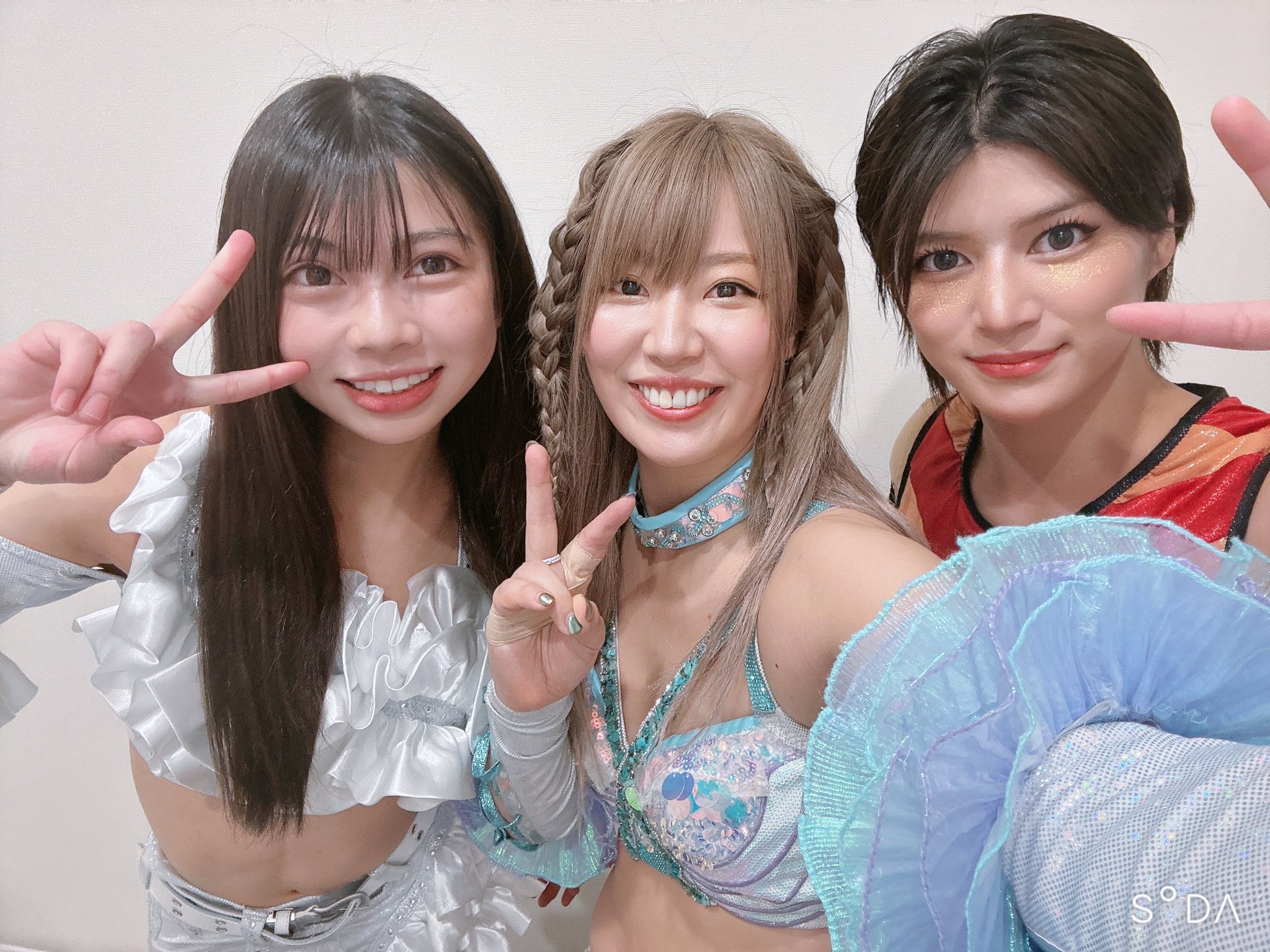 女子プロレス マリーゴールド 直筆サイン入りカード 桜井麻衣