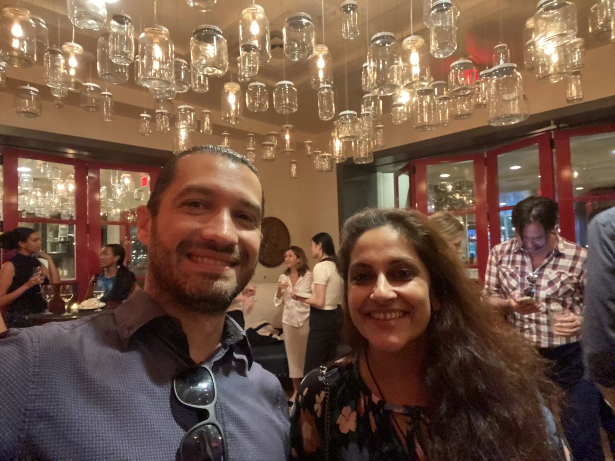 USC_Econ's tweet image. Our inaugural DC Economics Alumni networking event was well attended last night - this chapter is officially launched! We also networked with some Economics Alumni-to-be as our DC campus Economic Policy class students celebrated the end of their Maymester in the same restaurant!