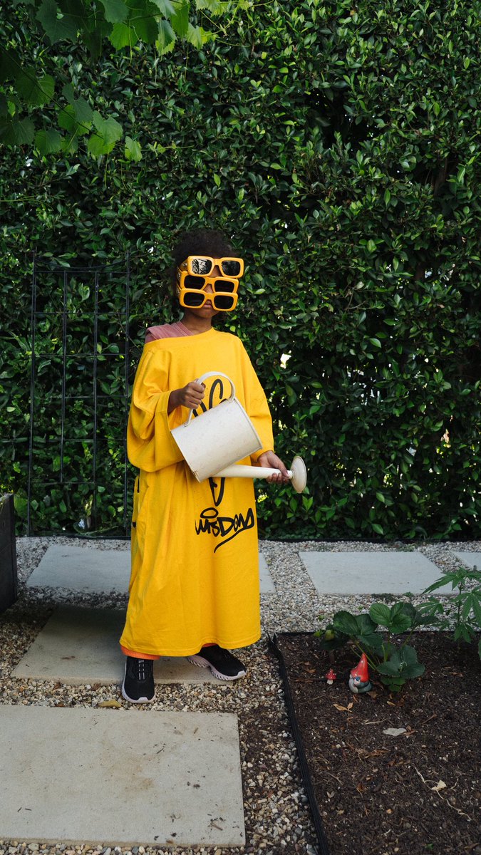 latifyahyaa's tweet image. Carrots™ x WISDOM® “Makes Yellow” Summer 2025 Eyewear Collab