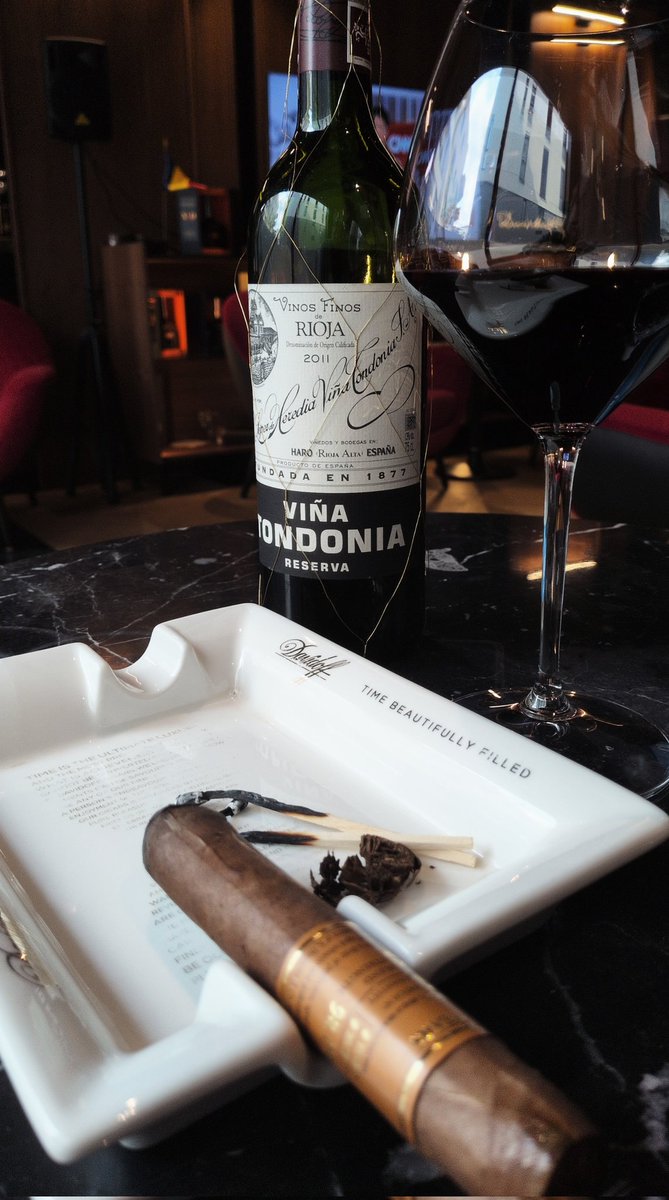 Since 🐱 <a href="/MiamKitty/">Kitty Miam Miam</a> misses me...