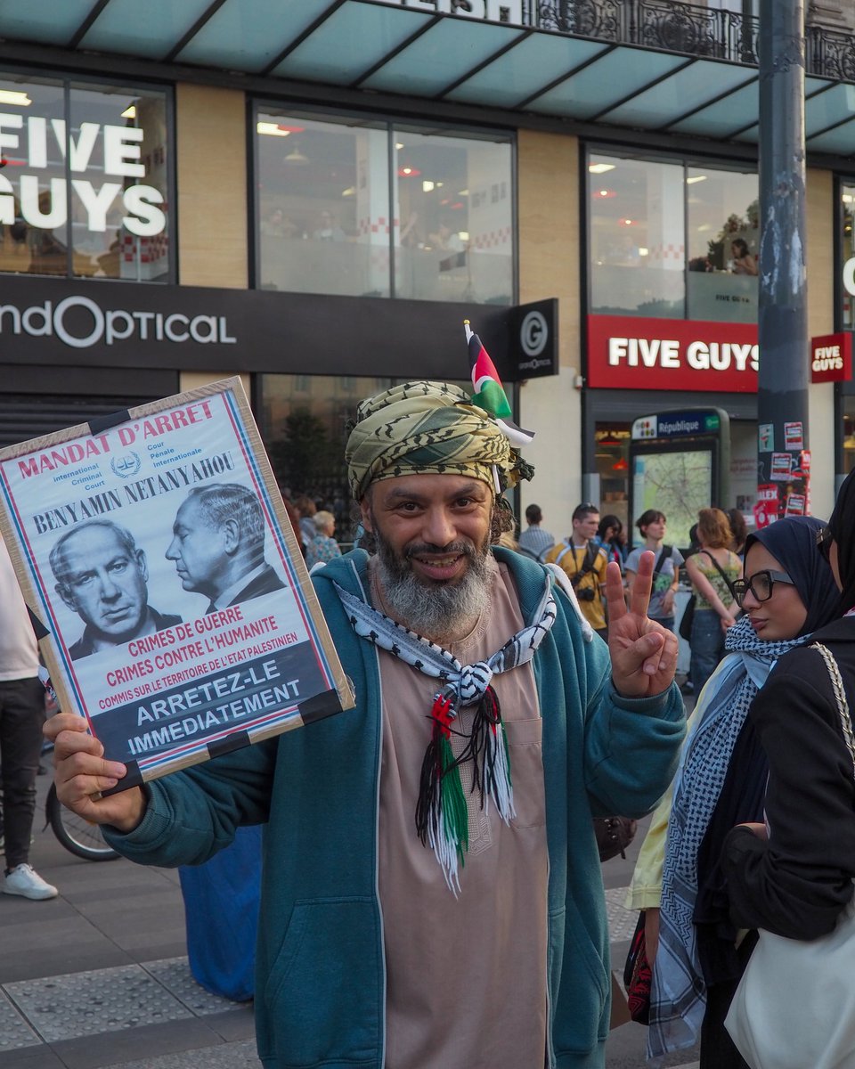 Samsss__'s tweet image. Mes photos de la manifestation pour la Palestine - mini thread 🇵🇸