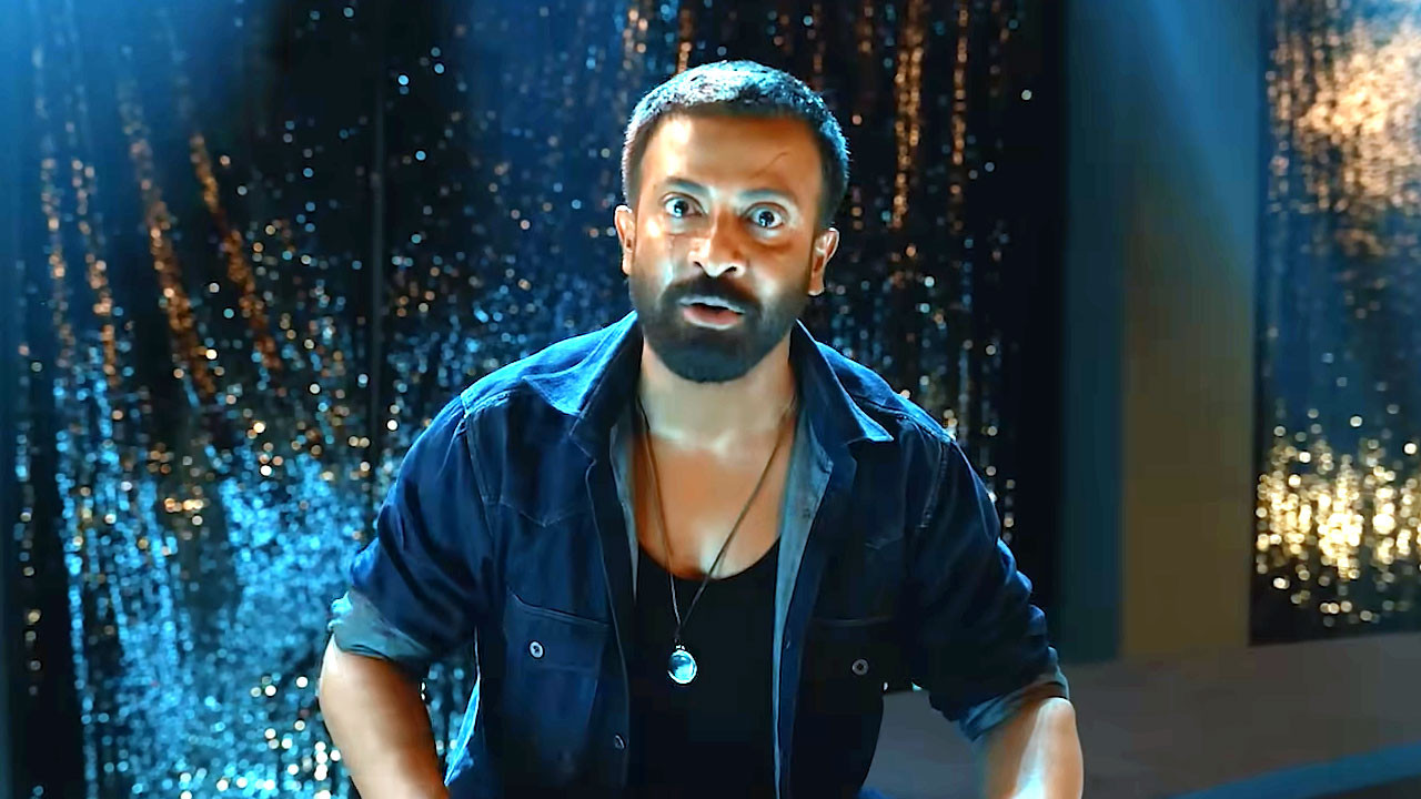 পাইরেসির কবলে শাকিব খানের ‘তাণ্ডব’: দুশ্চিন্তায় নির্মাতা-প্রযোজক