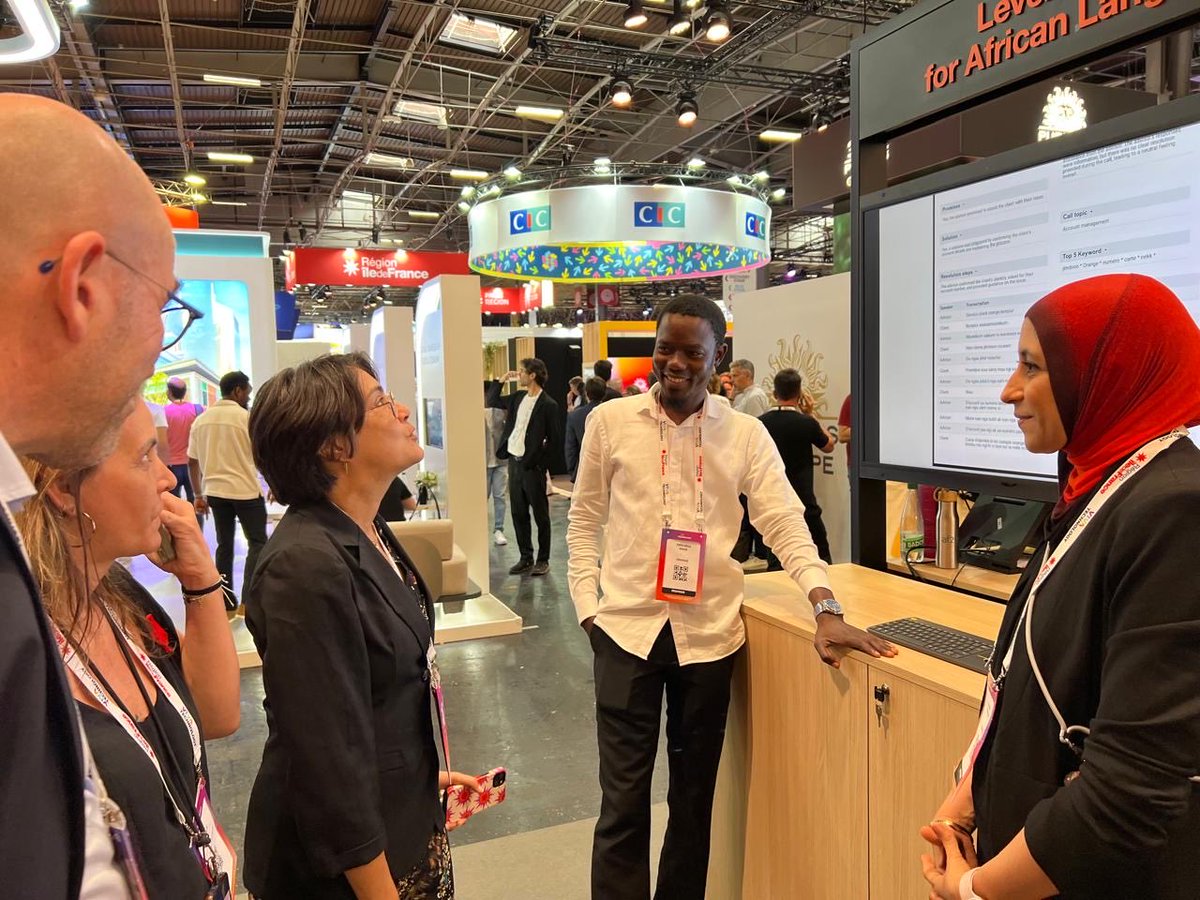 Andre Martin (@andremartin02) on Twitter photo Une très belle journée de partage avec les acteurs du développement économique et numérique de la <a href="/Region_Reunion/">Région Réunion</a> au stand <a href="/orange/">Orange</a> en pleine d’énergie du salon #VivaTech 2025 <a href="/Prefet974/">Préfet de La Réunion</a> <a href="/CCIReunion/">CCI Île de La Reunion</a> <a href="/DrulaGeraldine/">Géraldine DRULA</a> Une très belle journée de partage avec les acteurs du développement économique et numérique de la <a href="/Region_Reunion/">Région Réunion</a> au stand <a href="/orange/">Orange</a> en pleine d’énergie du salon #VivaTech 2025 <a href="/Prefet974/">Préfet de La Réunion</a> <a href="/CCIReunion/">CCI Île de La Reunion</a> <a href="/DrulaGeraldine/">Géraldine DRULA</a>