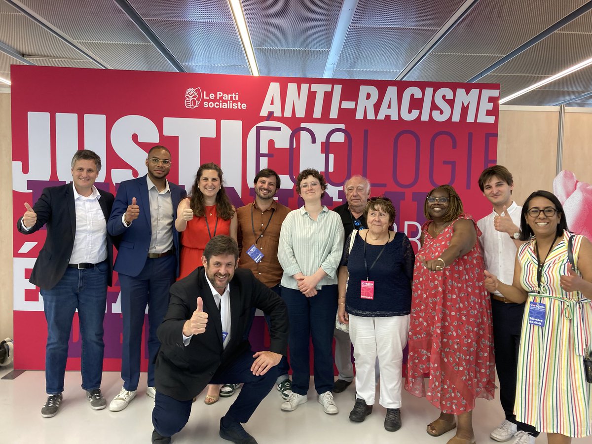 Au 81e congrès du <a href="/partisocialiste/">Parti socialiste</a> : les Socialistes du <a href="/PSfederation92/">Parti Socialiste 92 🌹</a> et des <a href="/JeunesSoc92/">Jeunes Socialistes des Hauts-de-Seine | 92 |</a> sont présents nombreux et rassemblés ! Maintenant, en route pour les élections municipales pour nos villes et leurs habitants, pour la gauche et pour l’avenir !