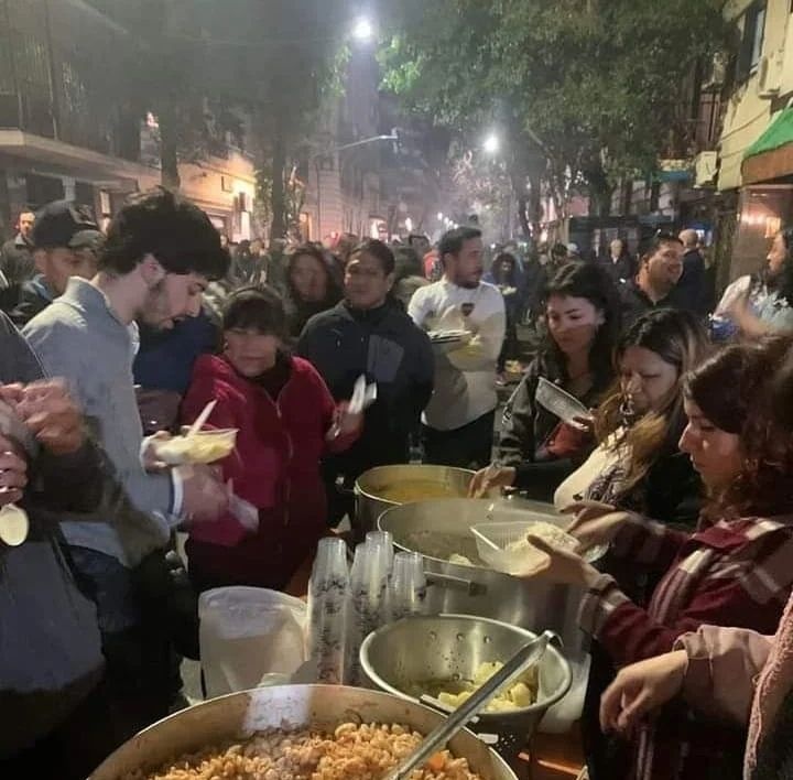 Convirtieron un barrio de CABA en Mordor en tiempo record.