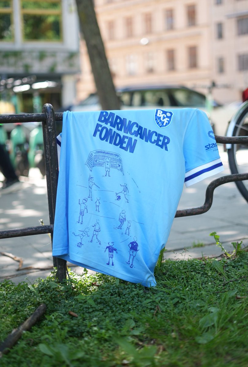 LindaSembrant's tweet photo. Skänk 50 kr till Barncancerfonden och var med i utlottningen av mina tröjor 💙
Barn och cancer hör inte ihop ❤️
För alla barnen 🩵
https://t.co/zbyJtjhblw https://t.co/7eaBuyDx6f