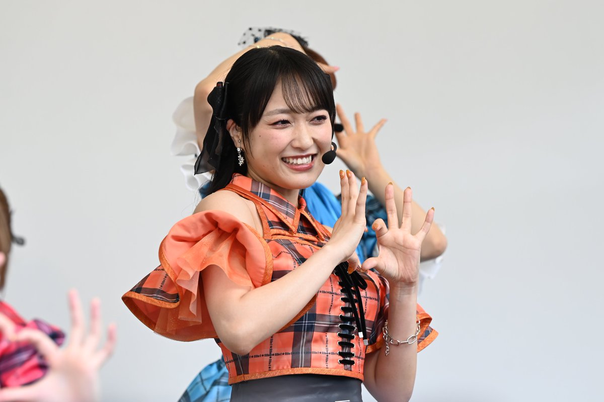 万葉(カズハ) tweet media