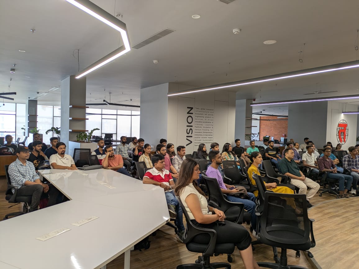 0xAdnan_19's tweet image. That’s a wrap on the AWS IoT Meetup at Tntra!
Huge thanks to @nileshvaghela for his incredible session and to everyone who joined us.
Shoutout to Tantra for being fantastic hosts.
The energy, insights, and connections made it unforgettable.
#AWSIoT #AWSUGVadodara