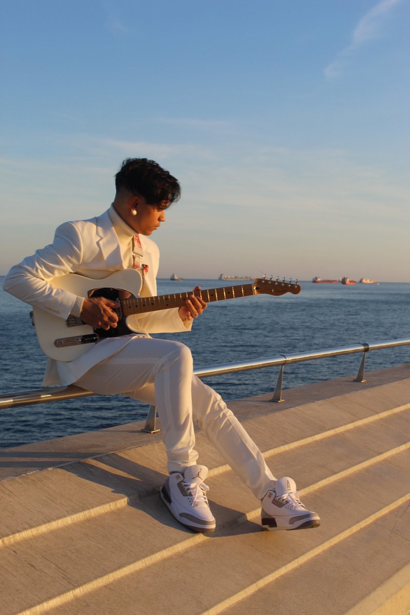 Tonight, in Miami eventbrite.com/e/the-showcase…  

#livemusic #showcaseproject