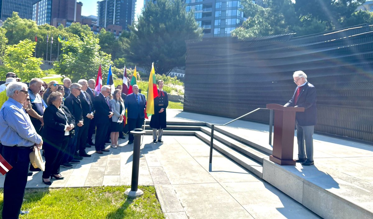 Ottawa Ukrainian Canadian Congress tweet media