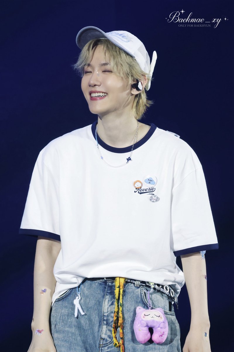 Baekmae_xy's tweet image. 20250607 BAEKHYUN WORLD TOUR &lt;Reverie&gt; in SEOUL
🥹🥹😘😘
@B_hundred_Hyun @BAEKHYUN_INB100
#BAEKHYUN #백현 #ベッキョン #伯贤