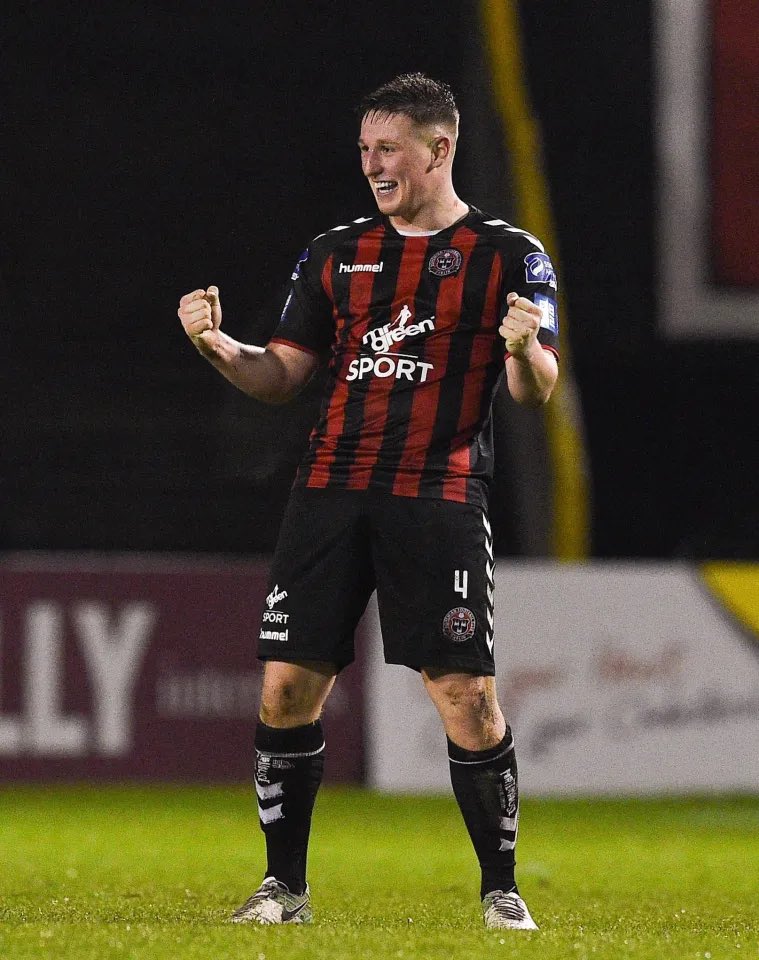 IFB Media (@ifbmedia) on Twitter photo (1) Dan Casey
Age: 27
Country: 🇮🇪
Pos: CB
Club: Motherwell
The <a href="/StJosephsafc53/">St Josephs AFC Sallynoggin</a> graduate had spellls with both Bohemians and Cork City.
The former Ireland U17 and U19 has done well with both Sacramentoin the USA and in Scotland with Motherwell.
Likely moving to England. (1) Dan Casey
Age: 27
Country: 🇮🇪
Pos: CB
Club: Motherwell
The <a href="/StJosephsafc53/">St Josephs AFC Sallynoggin</a> graduate had spellls with both Bohemians and Cork City.
The former Ireland U17 and U19 has done well with both Sacramentoin the USA and in Scotland with Motherwell.
Likely moving to England.