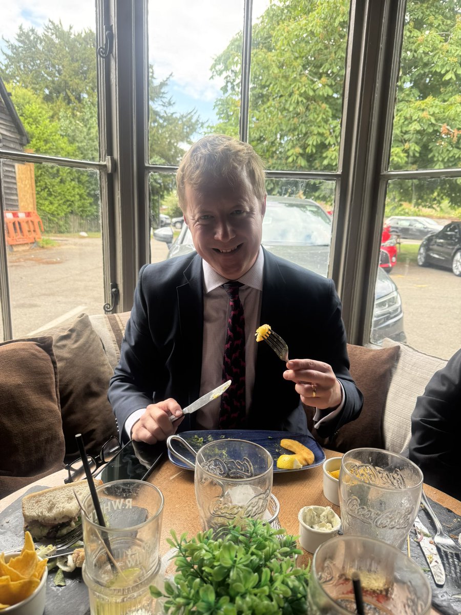 paulbristow79's tweet photo. π GEORGE INN - BABRAHAM π
What a brilliant pub the George Inn, #Babraham is - set in a beautiful #Cambridgeshire village π πΊ
Delicious food and a warm welcome π
Do you know somewhere special that is worth a big SHOUT OUT π https://t.co/dBVxSkmlqc