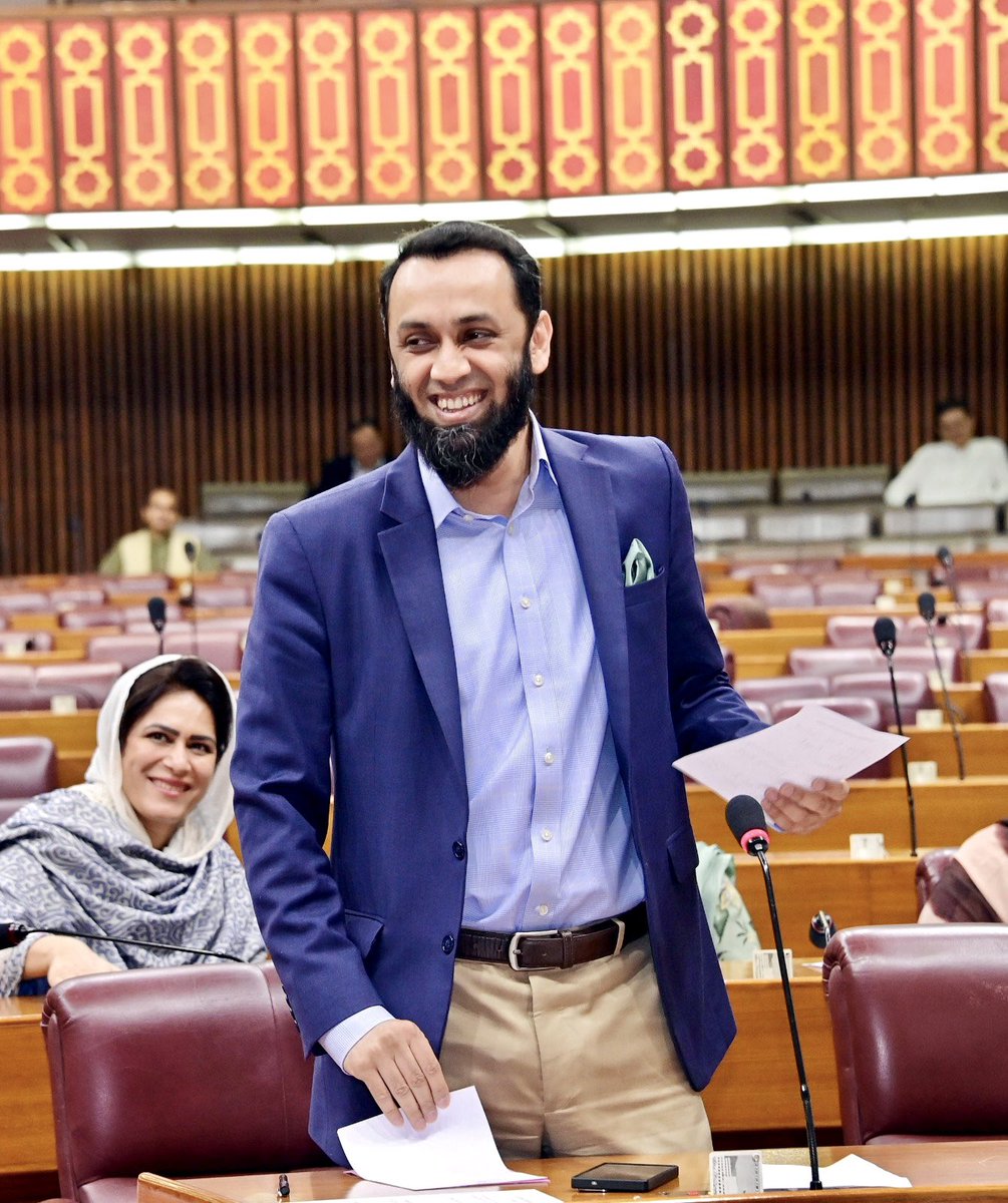 Addressed the National Assembly’s Budget Session today! 🇵🇰

— قومی اسمبلی کے بجٹ اجلاس سے خطاب
