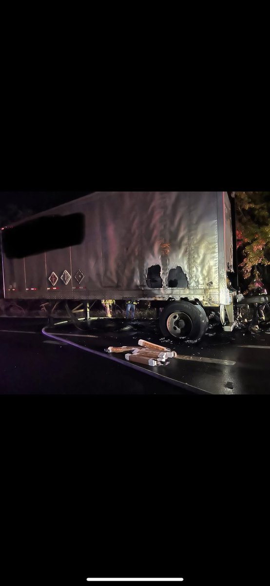 BerkeleyHghtsFD's tweet image. This past Wednesday, BHFD responded to seven fires and emergencies. Calls included gas leaks, fire alarms, motorist who suffered burns and ended with a mutual aid request from Watchung Fire Department for a truck on fire that was loaded with pallets of Butane lighters.