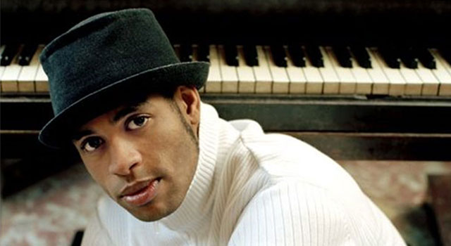 CapitalJazzClub984 (@capitaljazzclub) on Twitter photo #NowPlaying, 'Bibisa', featuring #FatoumataDiawara, off <a href="/Rober_Fonseca/">Roberto Fonseca</a>'s *Yo*. (2014). The #CapitalJazzClub984, with #JacobAsiyo, & <a href="/KaimaMwiti/">kaima mwiti</a>.
Roberto Fonseca: Piano
Étienne M’Bappé: Bass
Ramsés Rodriguez: Drums
Joel Hierrezuelo Balart: Percussion
Sekou Kouyate: Kora, Vocals. #NowPlaying, 'Bibisa', featuring #FatoumataDiawara, off <a href="/Rober_Fonseca/">Roberto Fonseca</a>'s *Yo*. (2014). The #CapitalJazzClub984, with #JacobAsiyo, & <a href="/KaimaMwiti/">kaima mwiti</a>.
Roberto Fonseca: Piano
Étienne M’Bappé: Bass
Ramsés Rodriguez: Drums
Joel Hierrezuelo Balart: Percussion
Sekou Kouyate: Kora, Vocals.