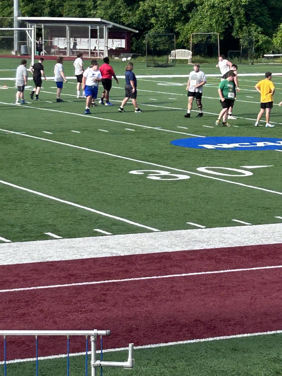McEvanm76's tweet image. Had a great day at the Fairmont State Junior day camp series. Improved my craft bit by bit, won all of my 1v1s!