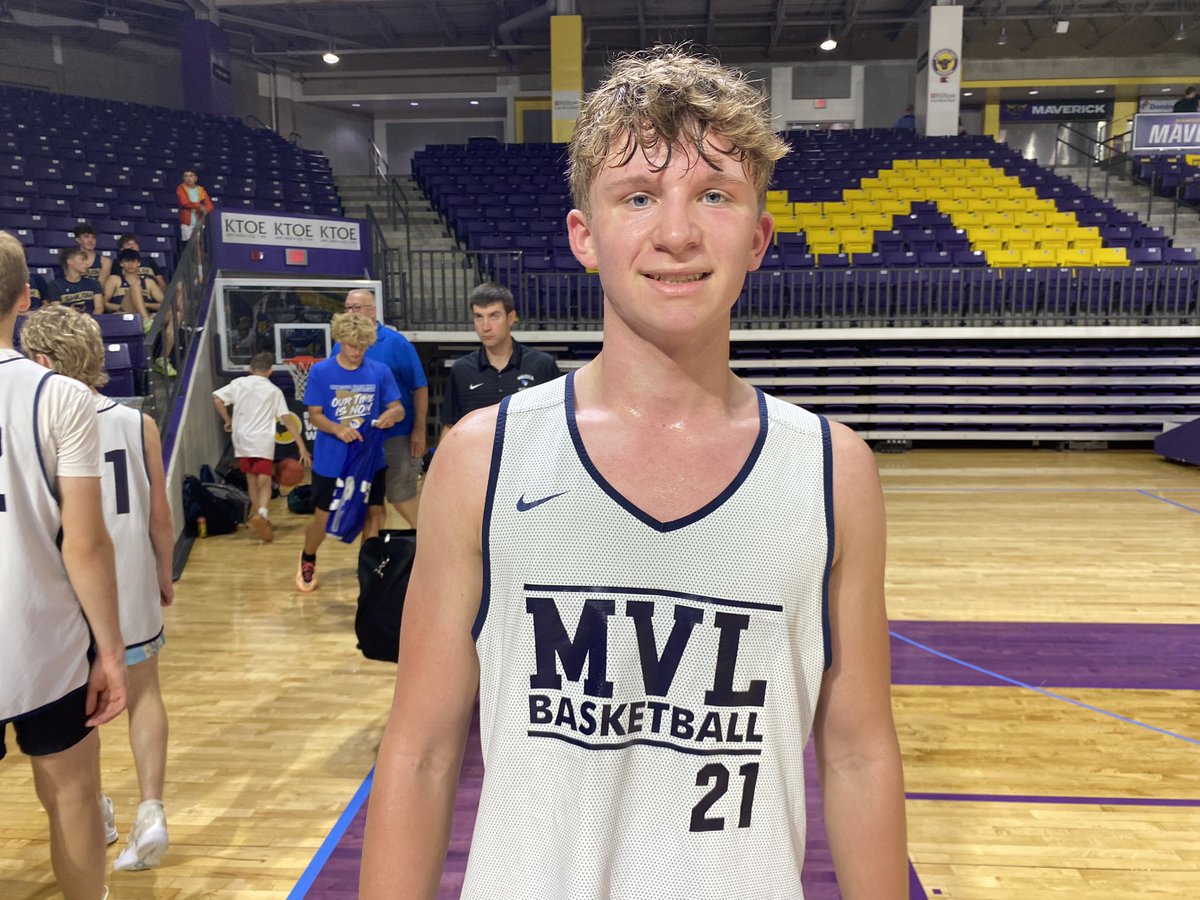 RyanJamesMN's tweet image. MN Valley Lutheran 59
St Peter 50

MVL. Owen Birkholz 14pts/5rb/4ast (5-17fg), Trace Gunderson 11pts (5-11fg), Luke Merseth 11pts/7rbs (5-6fg)

Stp. Parker Maloney 22pts/9rbs (9-13fg, 4-4ft), Carter Dale 11pts/6rbs/4ast (4-11fg)