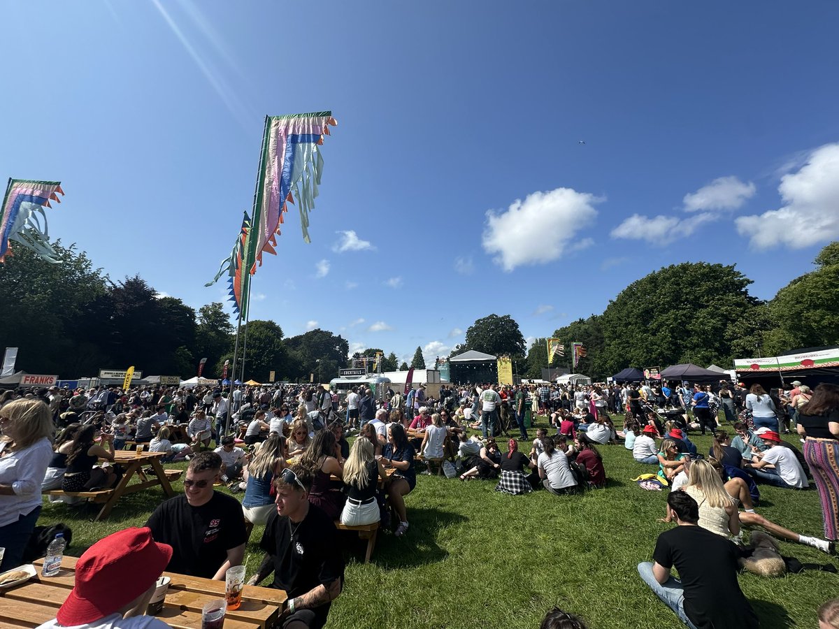 AdrianHarvie's tweet image. Enjoying @Tafwyl on a ☀️ day in Cardiff