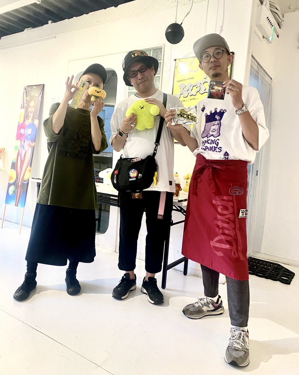 芸能人愛用アイテム特集 HOUSE COPY on  X: 絵画